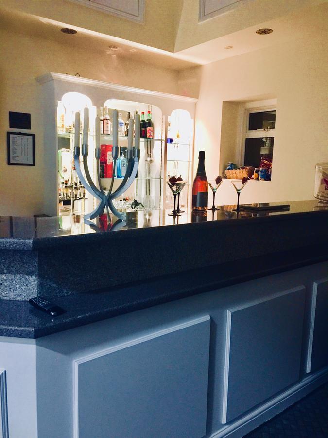 Trevelyan Hotel Ilford Dış mekan fotoğraf