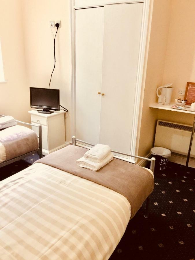 Trevelyan Hotel Ilford Dış mekan fotoğraf