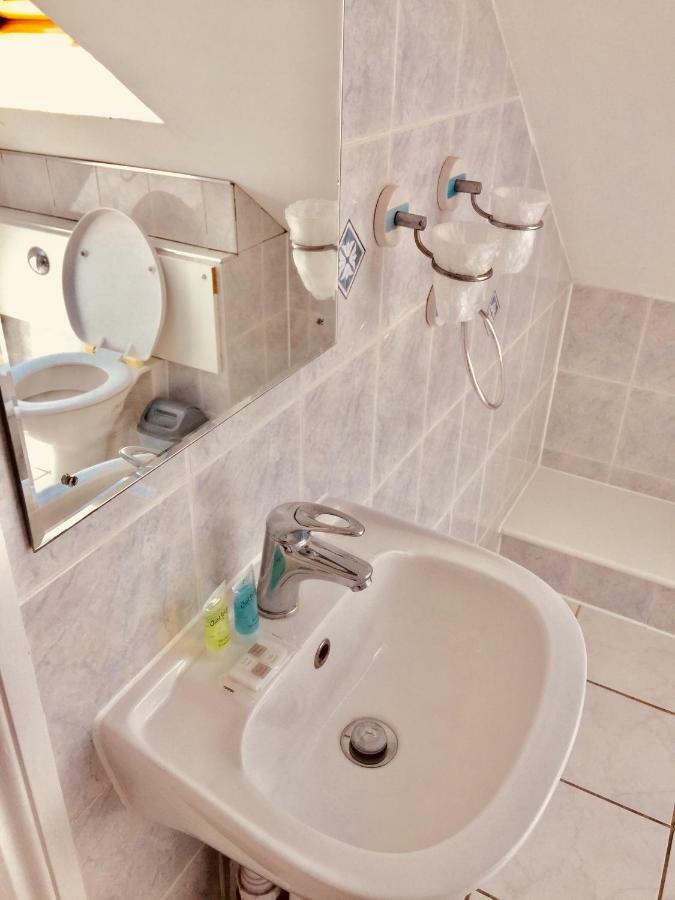 Trevelyan Hotel Ilford Dış mekan fotoğraf