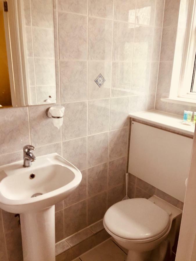 Trevelyan Hotel Ilford Dış mekan fotoğraf
