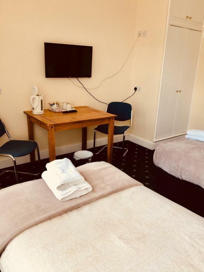 Trevelyan Hotel Ilford Dış mekan fotoğraf